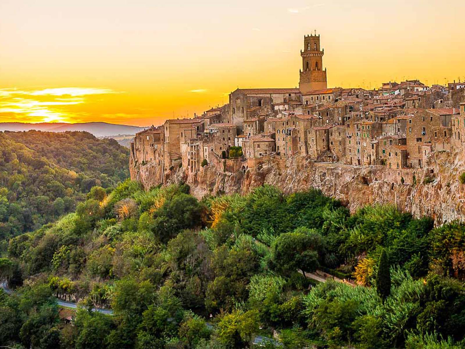 Pitigliano borgo del tufo
