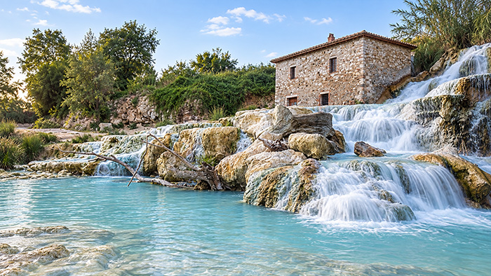 Saturnia
